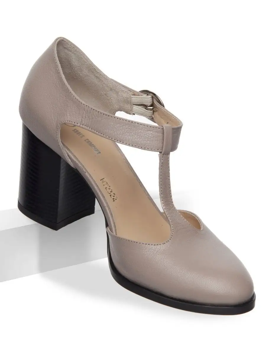 Туфли и босоножки с ремешком — элегантная обувь с непростым характером